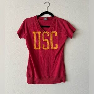 USC (University of Southern California) v-neck tee